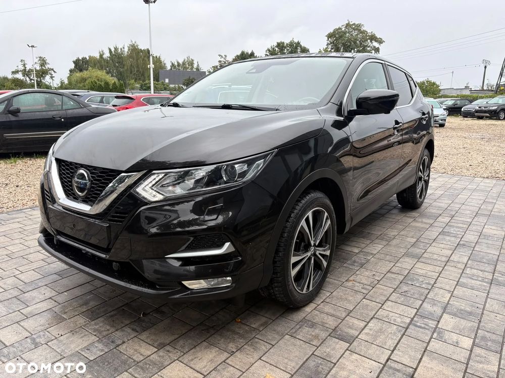 Nissan Qashqai 1.3 DIG-T N-WAY - 3