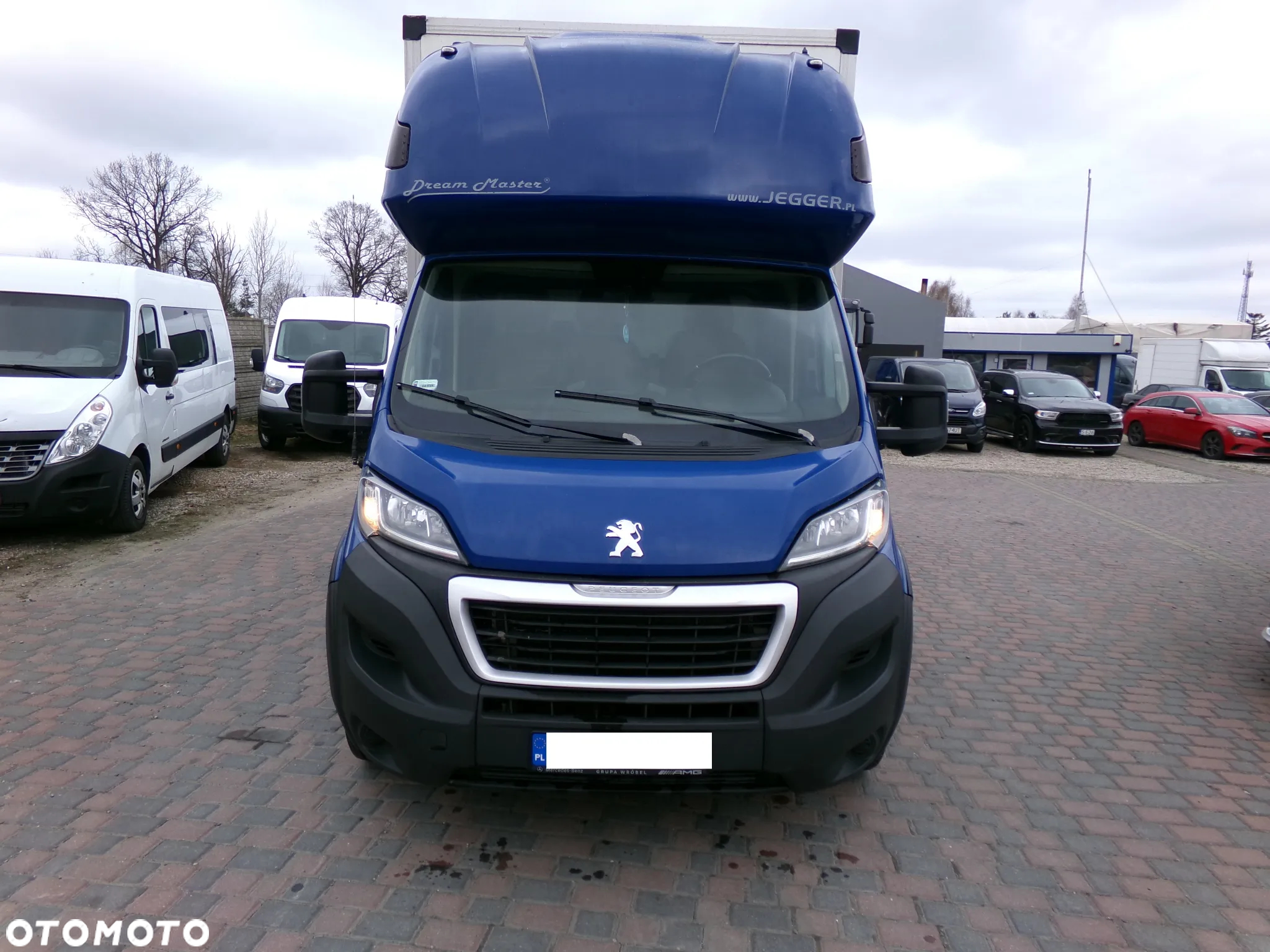 Peugeot boxer kontener z windą super stan - 6