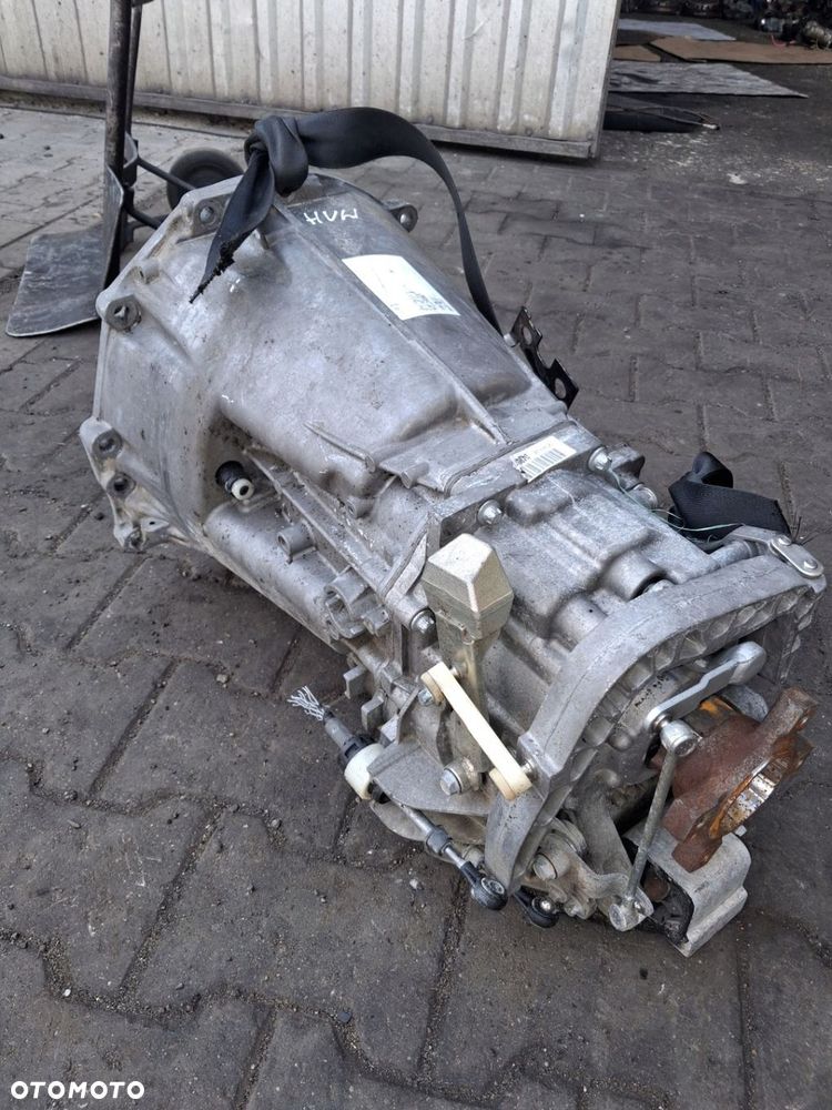 Skrzynia biegów VW Crafter 2.5 TDI HVW906262800 - 3
