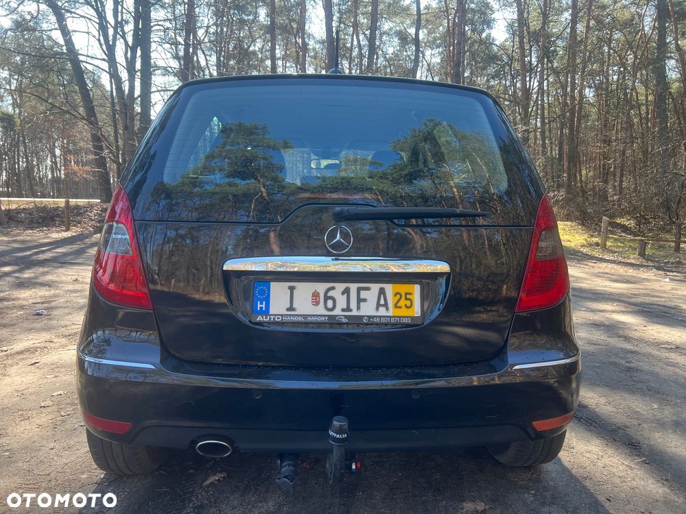 Mercedes-Benz Klasa A 180 BlueEFFICIENCY Avantgarde - 8