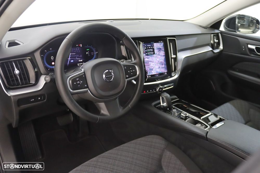 Volvo V60 2.0 T6 AWD TE Core - 4