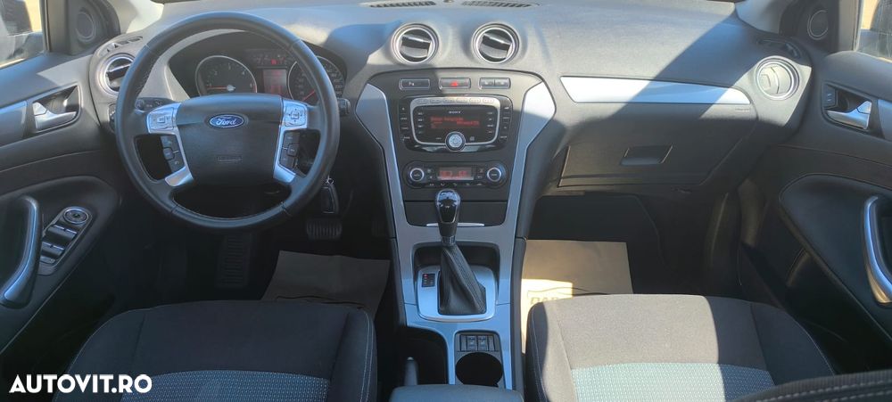Ford Mondeo 2.0 Duratorq TDCi Powershift Titanium - 11