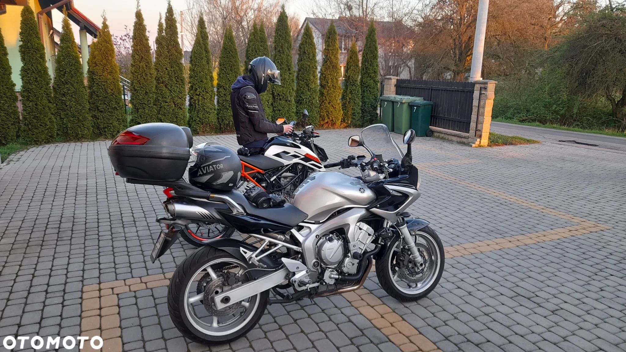 Yamaha FZ6 - 4