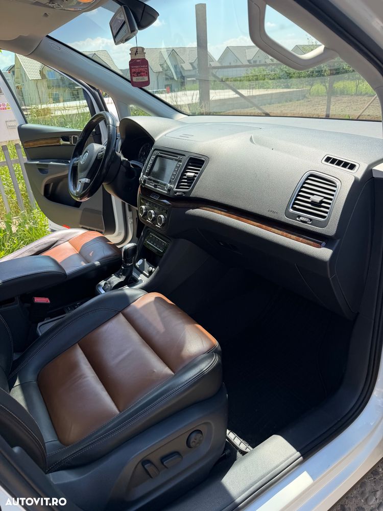 Volkswagen Sharan 2.0 TDI DSG BlueMotion Technology Highline - 15