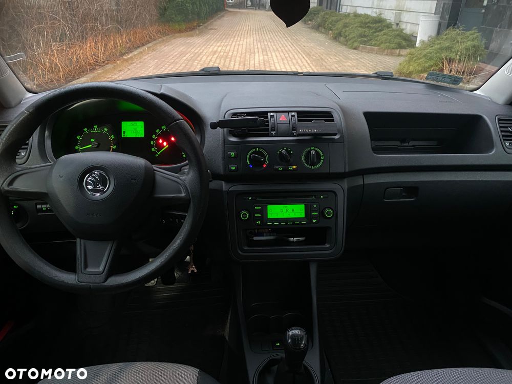 Skoda Fabia 1.4 16V Active Plus - 18