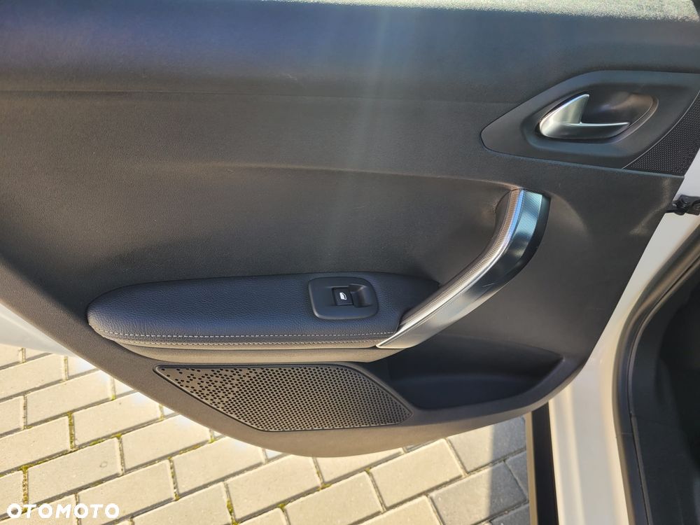 Peugeot 2008 PureTech 130 GPF Stop&Start Signature - 20