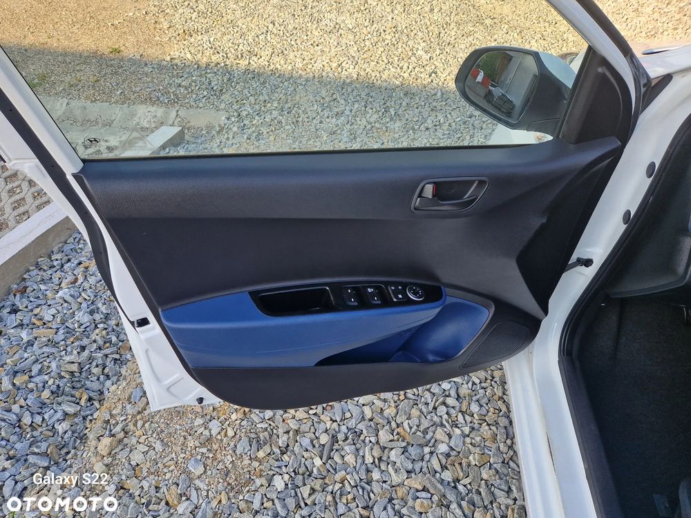 Hyundai i10 1.1 Automatik Style - 11