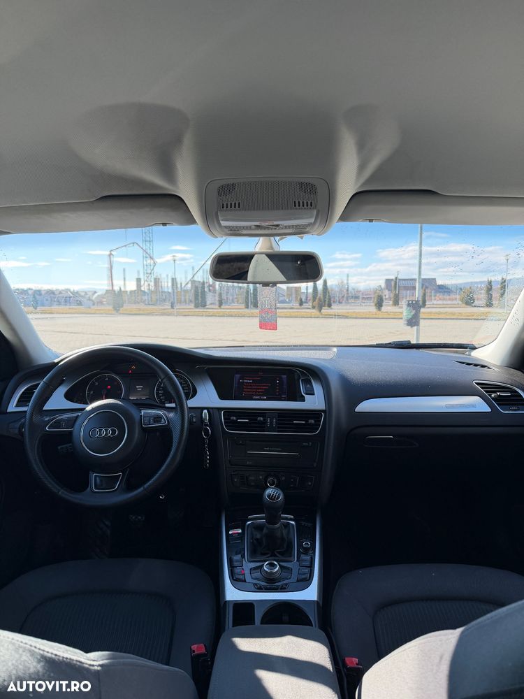 Audi A4 2.0 TDI B8 Quattro - 10