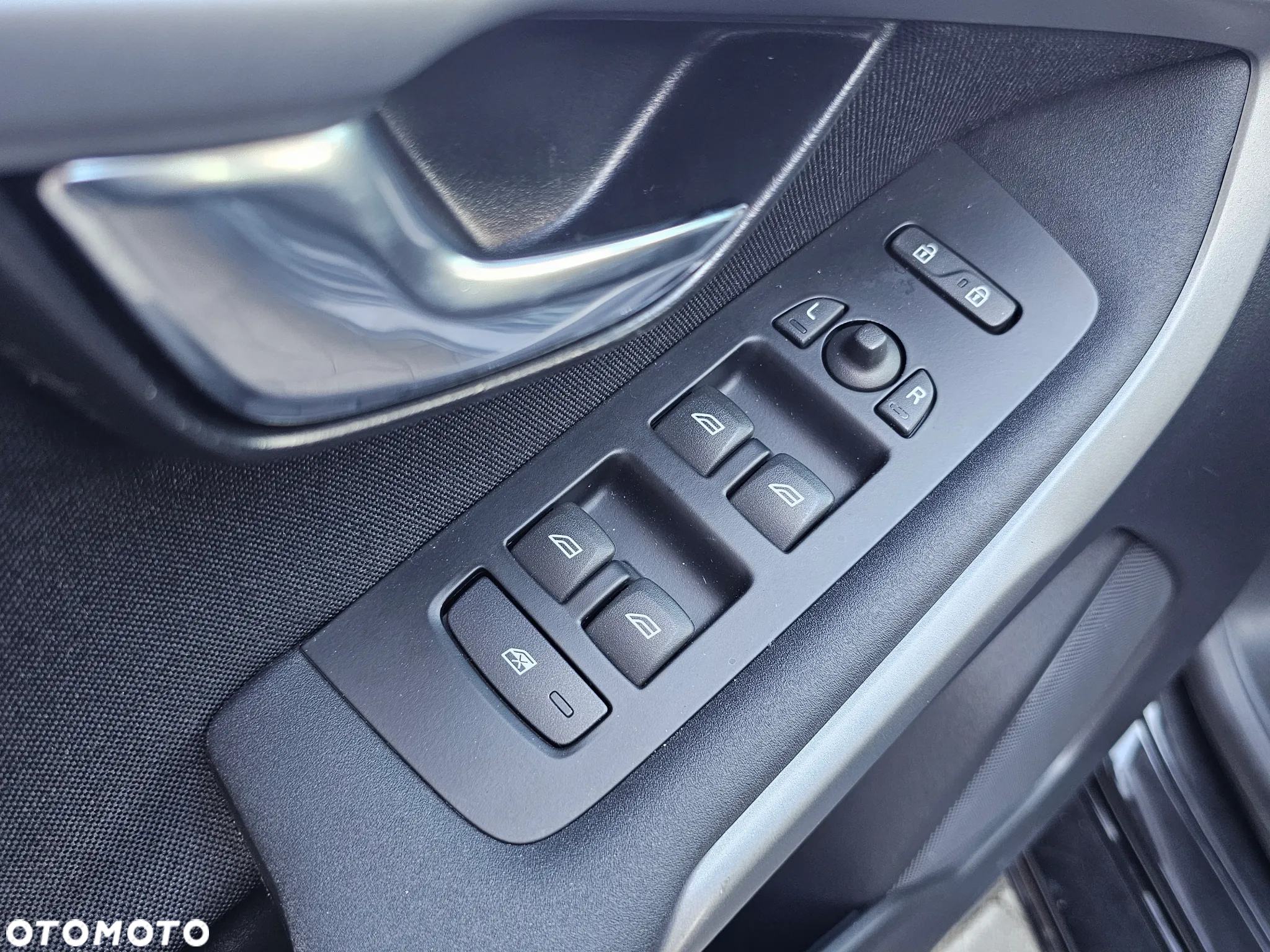 Volvo V40 D2 Drive-E Inscription - 34