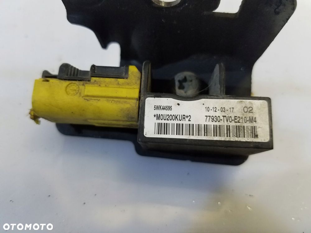 czujnik uderzenia honda civic ix 77930-tv0-e210-m4 - 3