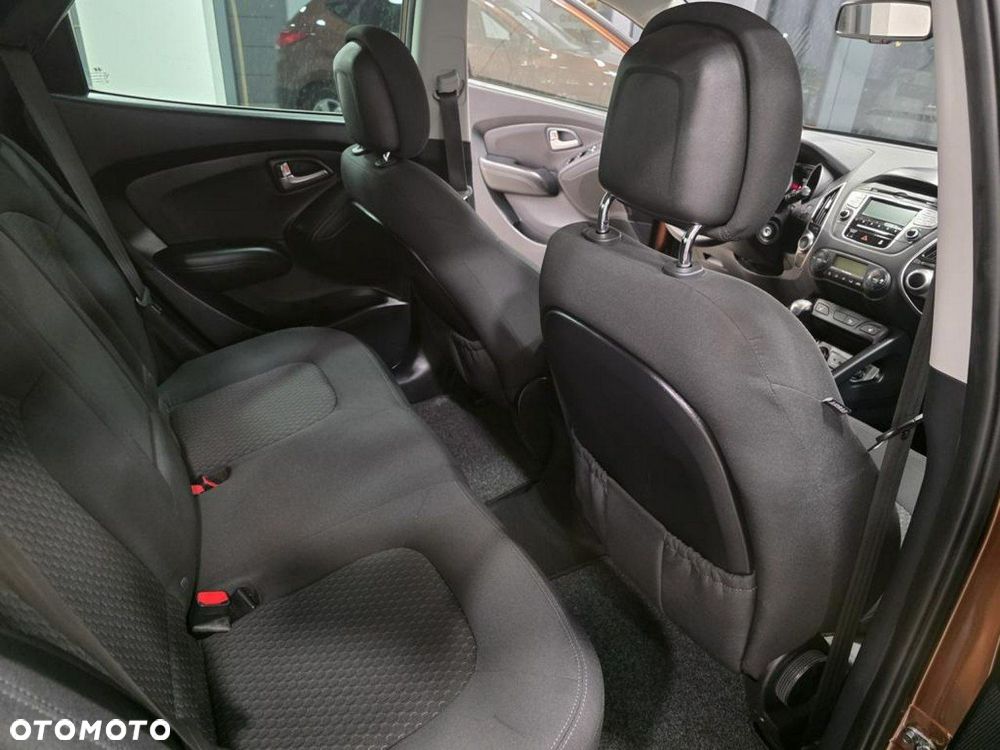 Hyundai ix35 1.6 2WD Fifa World Cup Edition - 18