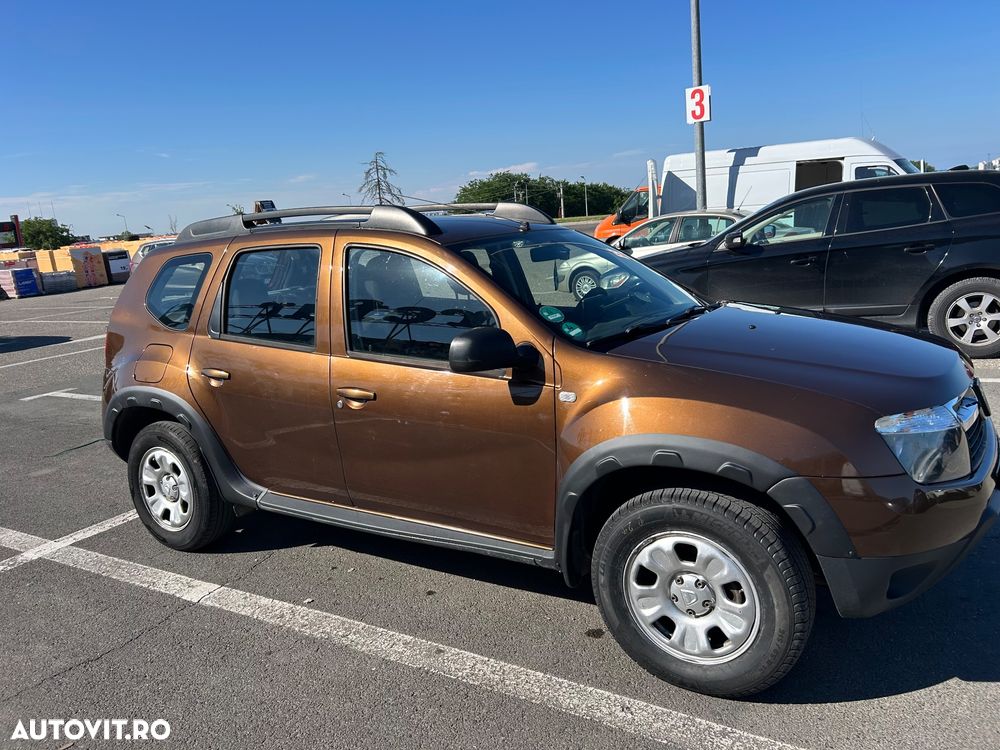 Dacia Duster 1.5 dCi 4x4 Laureate - 2