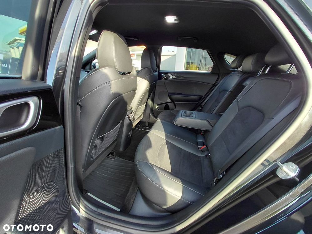 Kia ProCeed 1.5 T-GDI GT Line - 21
