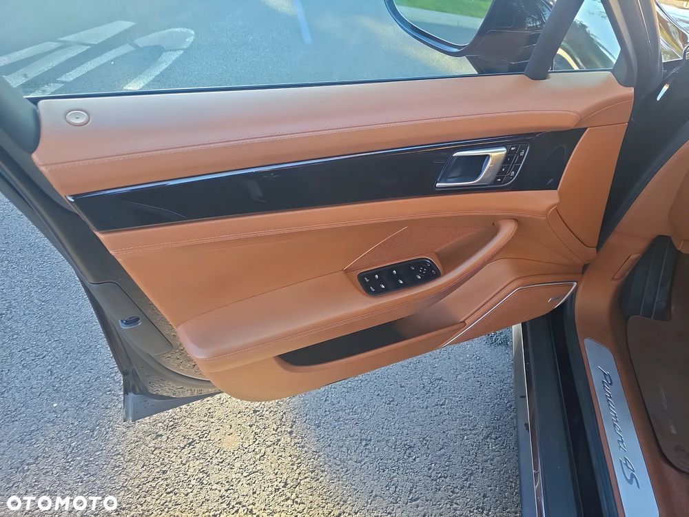 Porsche Panamera 4 Edition 10 Jahre - 7