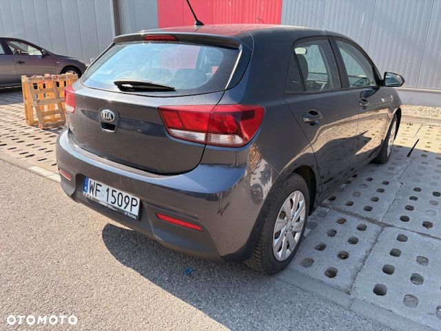 Kia Rio 1.2 M - 4