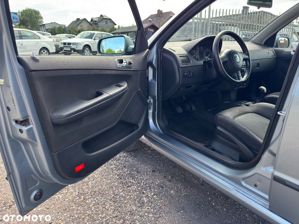 Skoda Fabia 1.4 16V Elegance - 16