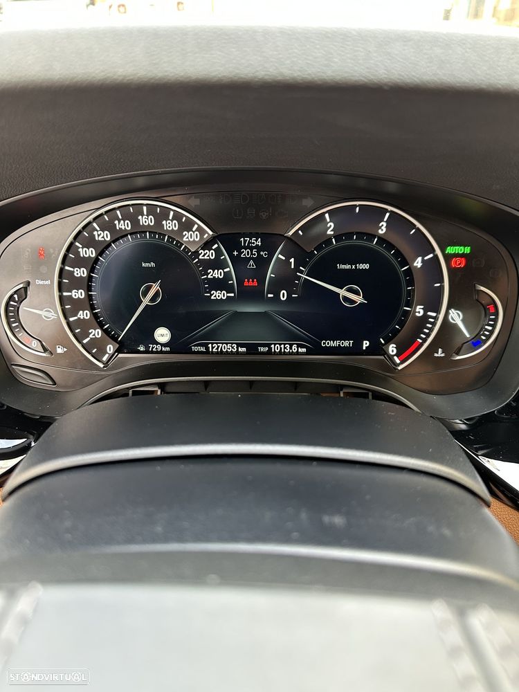 BMW 525 d Line Luxury Auto - 31
