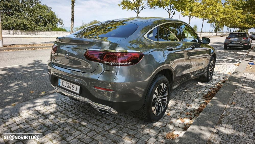 Mercedes-Benz GLC 300 de Coupe 4Matic 9G-TRONIC Exclusive - 31