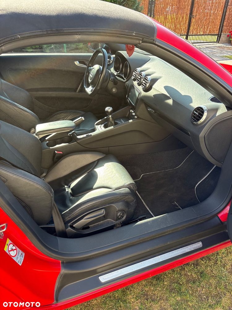 Audi TT Roadster - 14