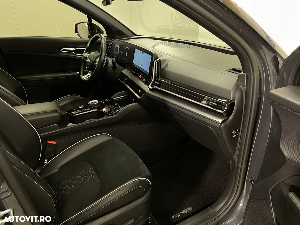 Kia Sportage 1.6 T-GDI HEV 6AT 4x2 GT Line - 11
