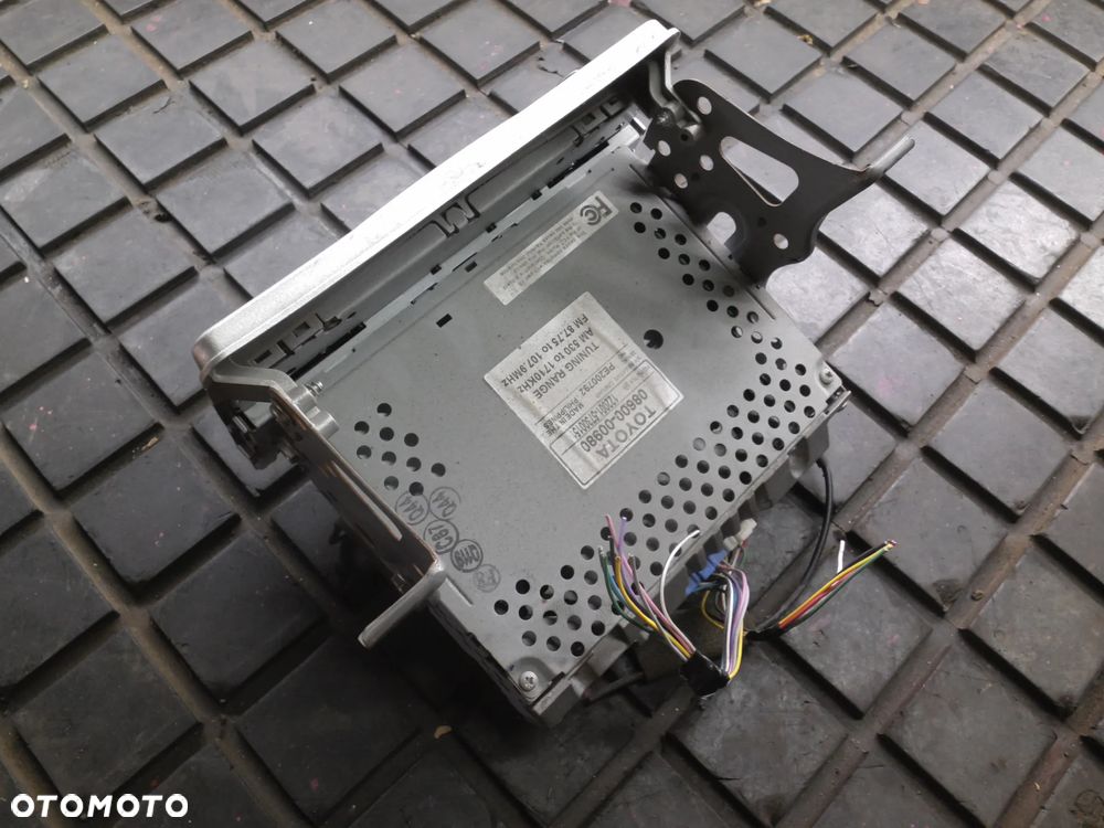 Toyota Yaris z lat 2007-2011 RADIO CD - 2