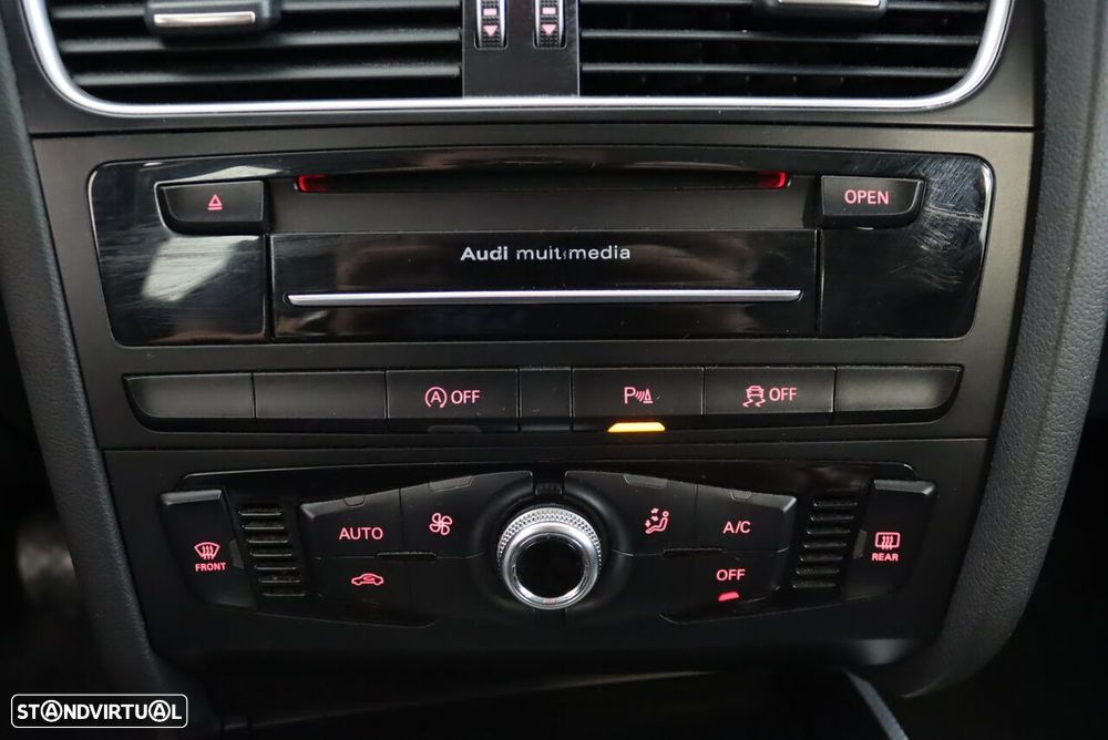 Audi A4 Avant 2.0 TDI Business Line Advance - 22