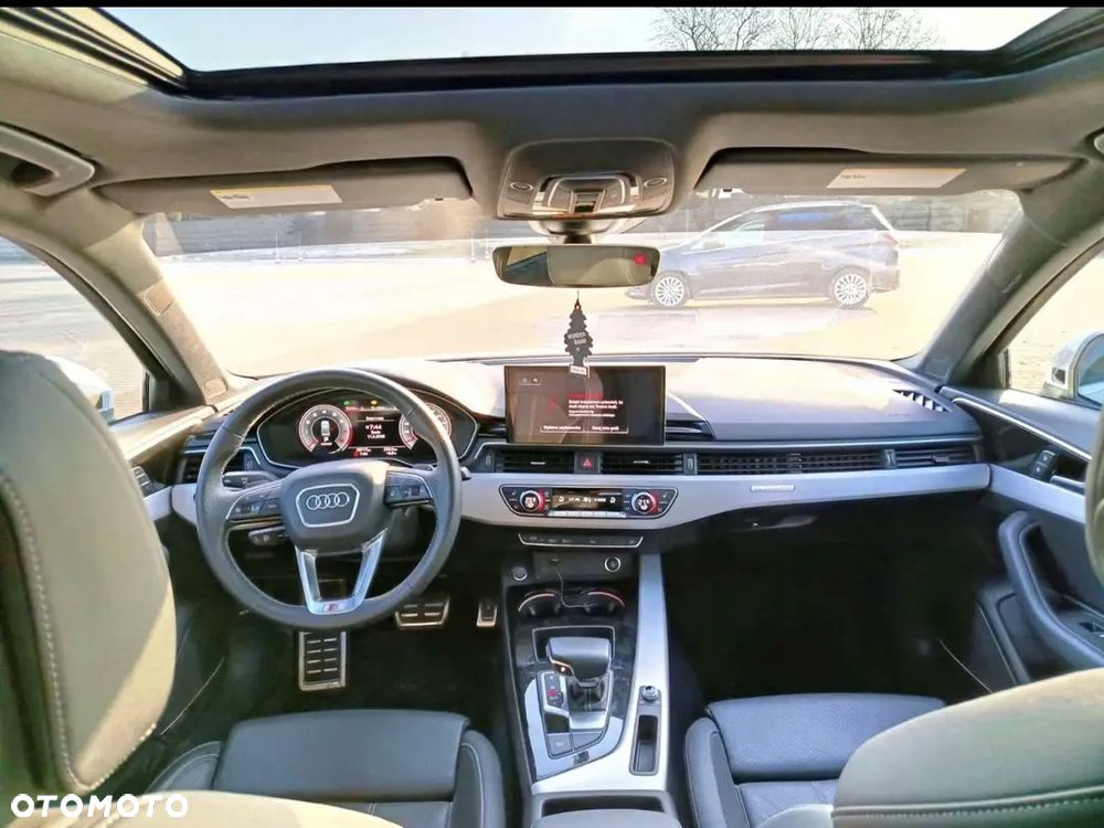 Audi A4 Limousine - 4