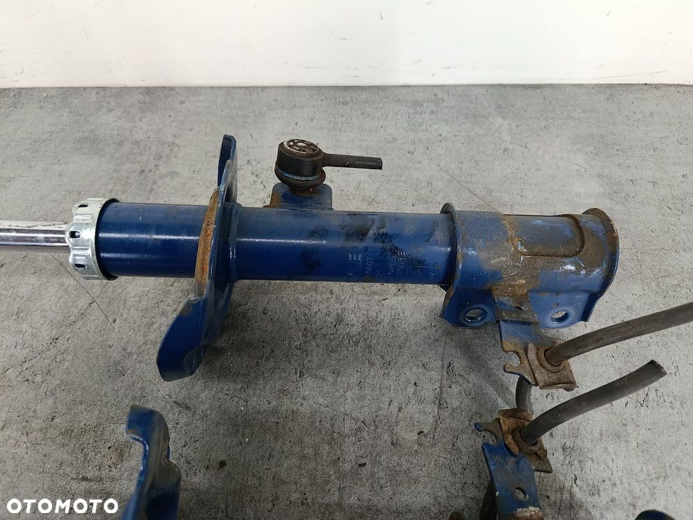 AMORTYZATORY PRZÓD KOMPLET OPEL SIGNUM 6266230006  6266230007 MEYLE 1.8 16V - 9