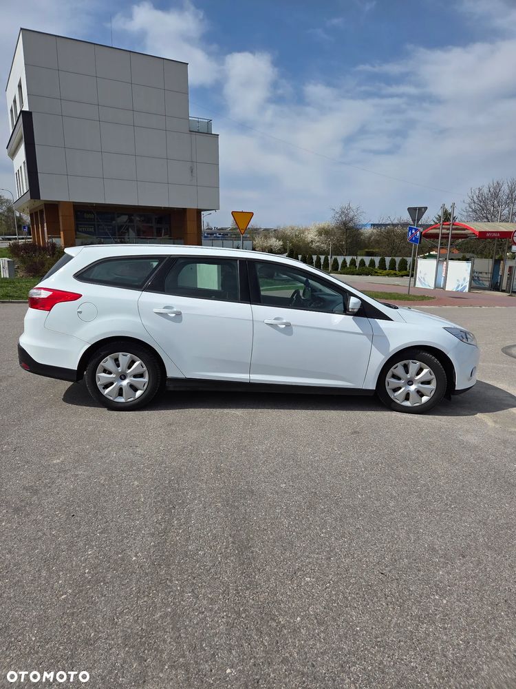 Ford Focus 1.6 TDCi Trend - 6