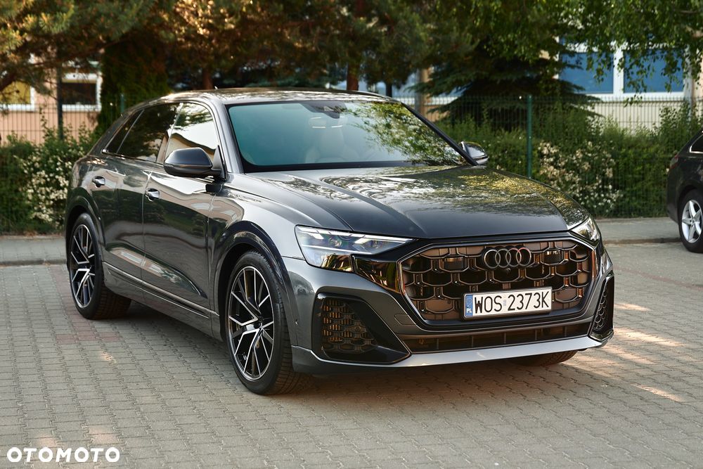 Audi SQ8 - 19