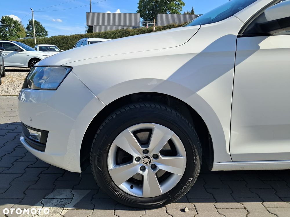 Skoda RAPID 1.0 TSI Ambition - 24