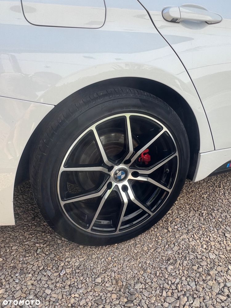 BMW Seria 3 328i - 17