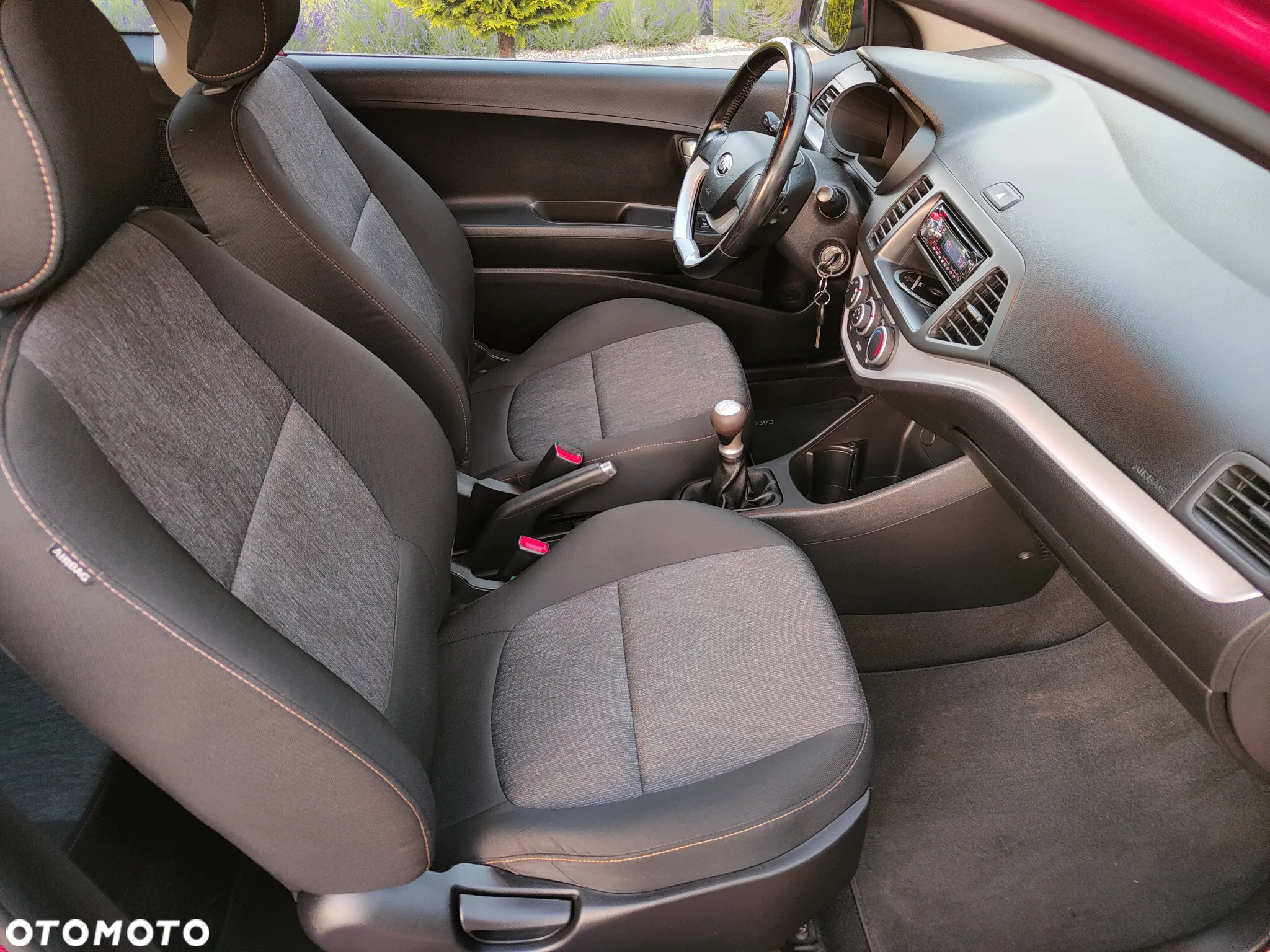 Kia Picanto 1.0 Attract - 12