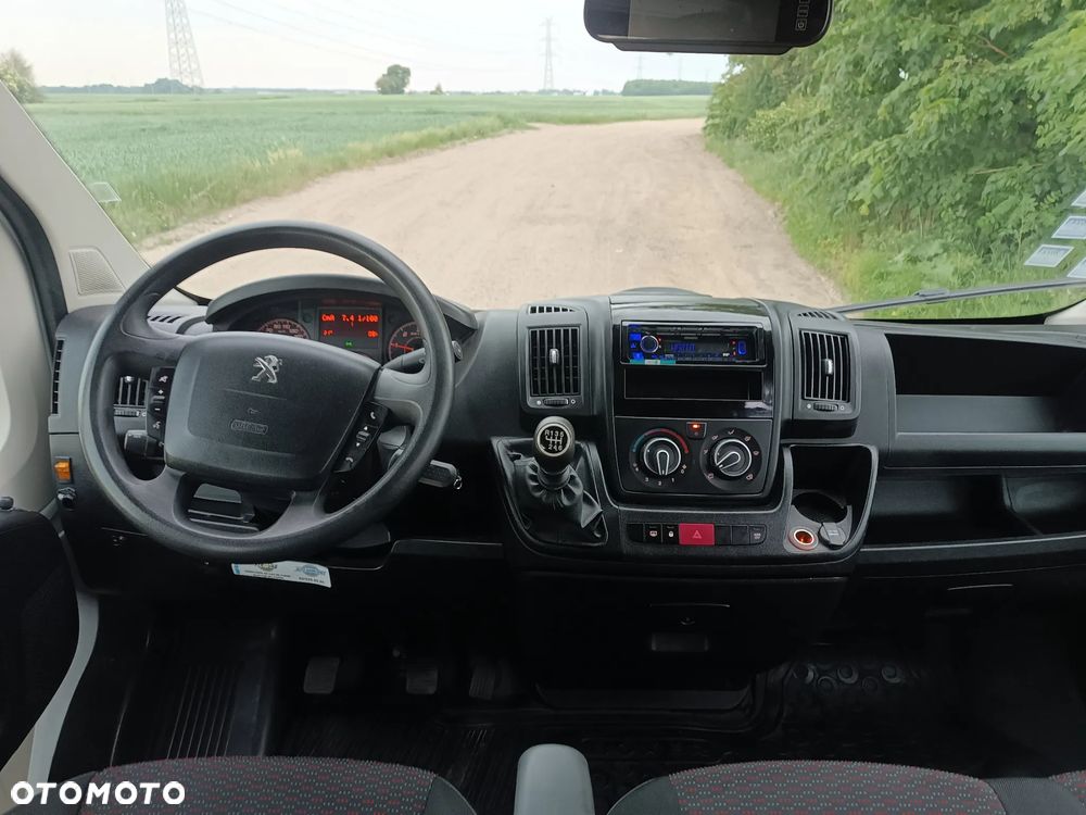 Peugeot boxer brygadowka L3H2 klima 134tys km vat23 - 10