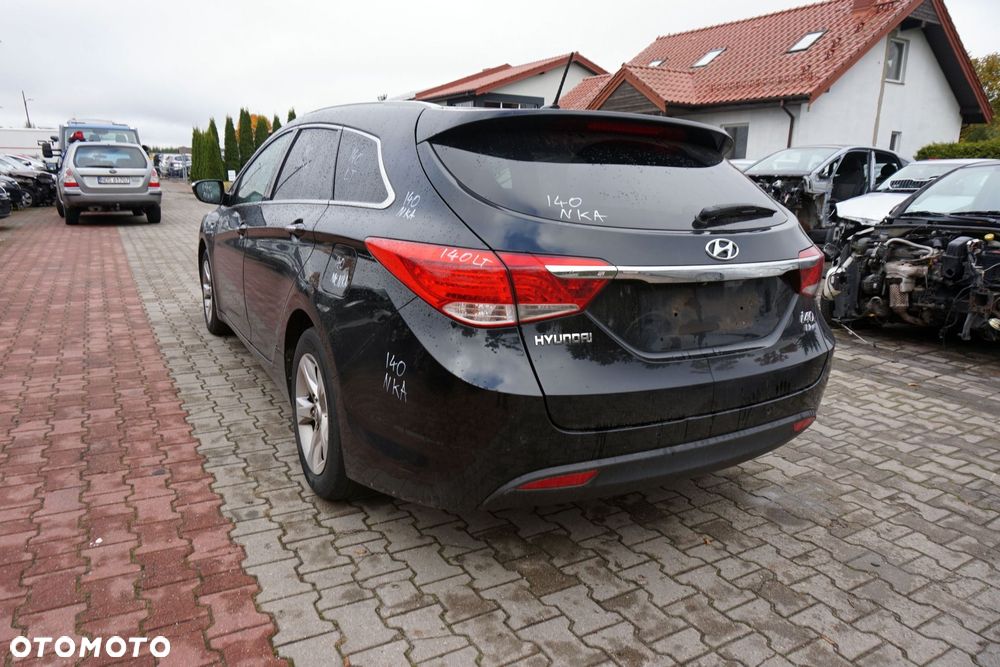 HYUNDAI I40 VF KOMBI 2013 NKA 1.7 CRDI D4FD 0KM SC55J CZARNY na części - 3