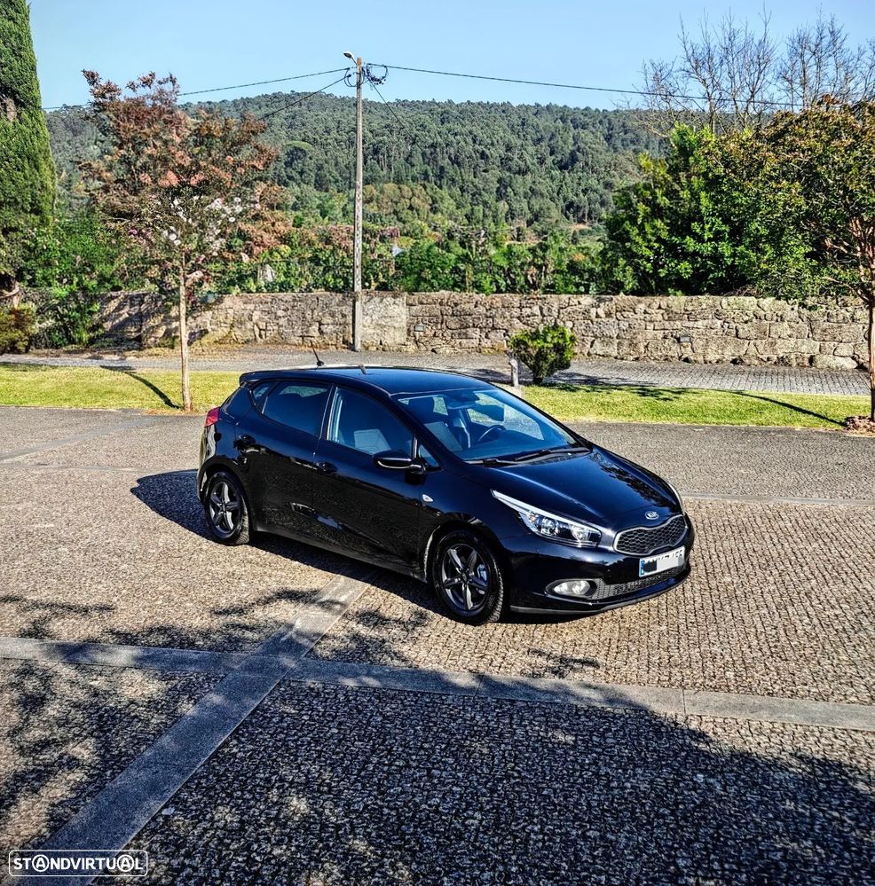 Kia Ceed 1.4 CRDi 90 Spirit - 31