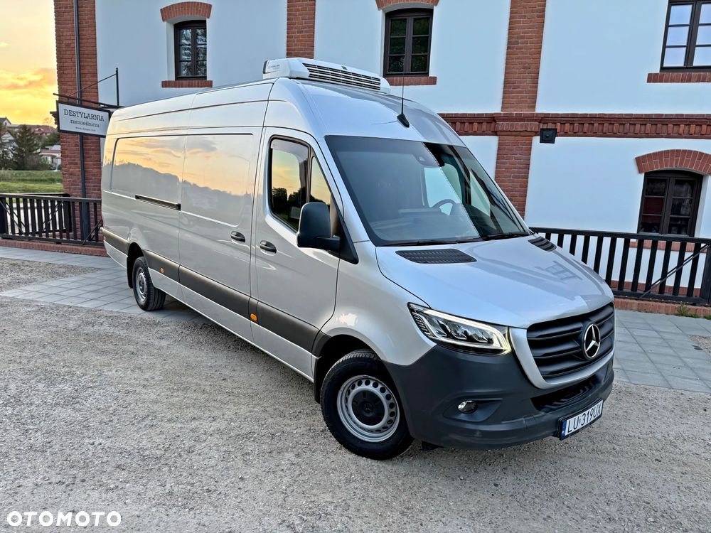 Mercedes-Benz Sprinter 907 3.0 V6 Maxi Long L4H2 Chłodnia - 3