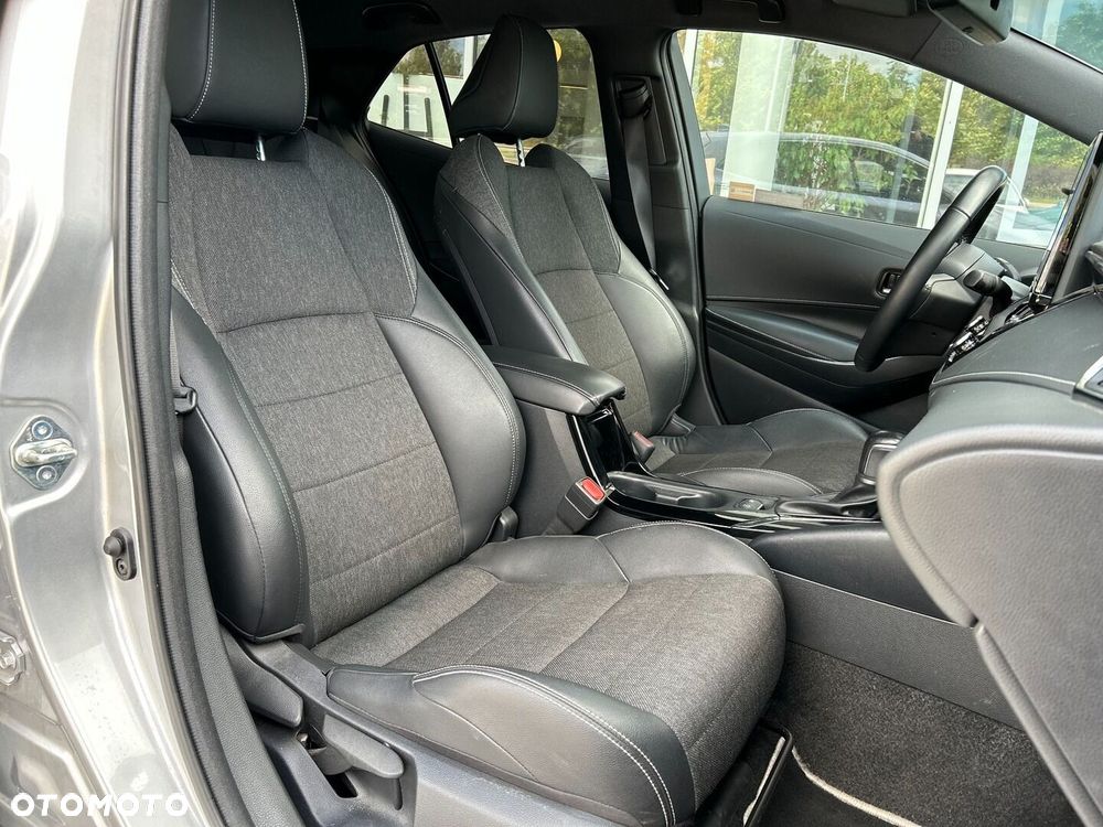 Toyota Corolla 1.8 Hybrid Style - 9