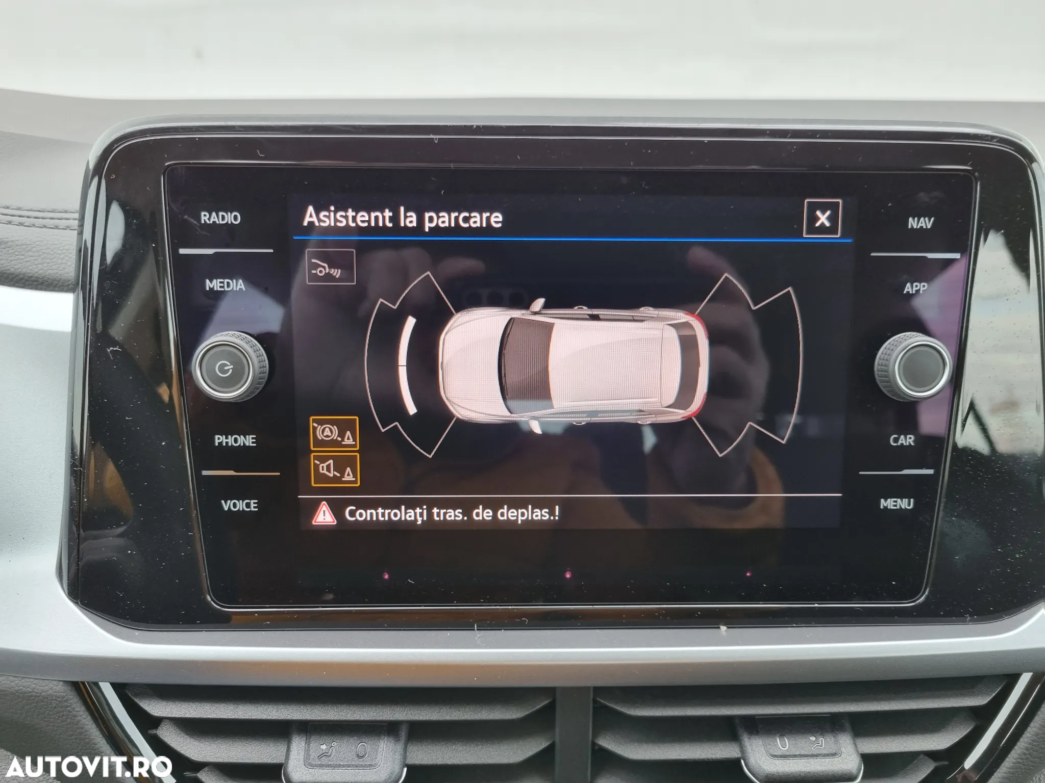 Volkswagen T-ROC 1.0 TSI Life - 28