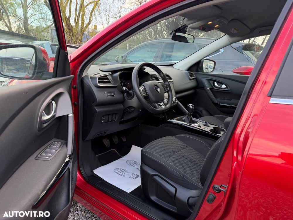 Renault Kadjar TCe 140 GPF BUSINESS EDITION - 13