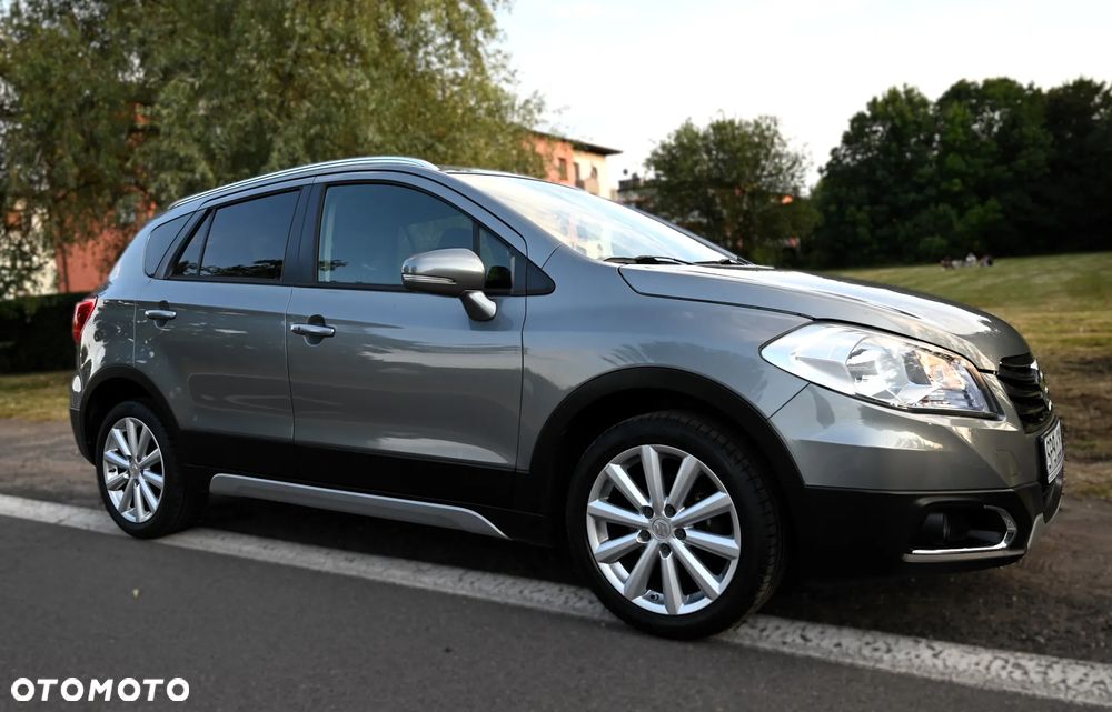 Suzuki SX4 - 4