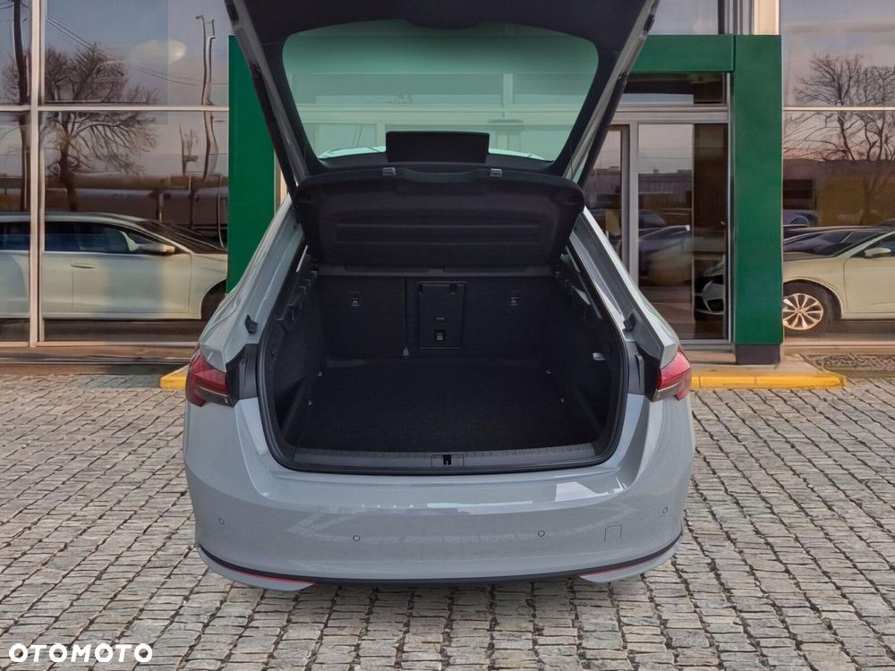 Skoda Octavia 1.5 TSI mHEV Drive Selection DSG - 22