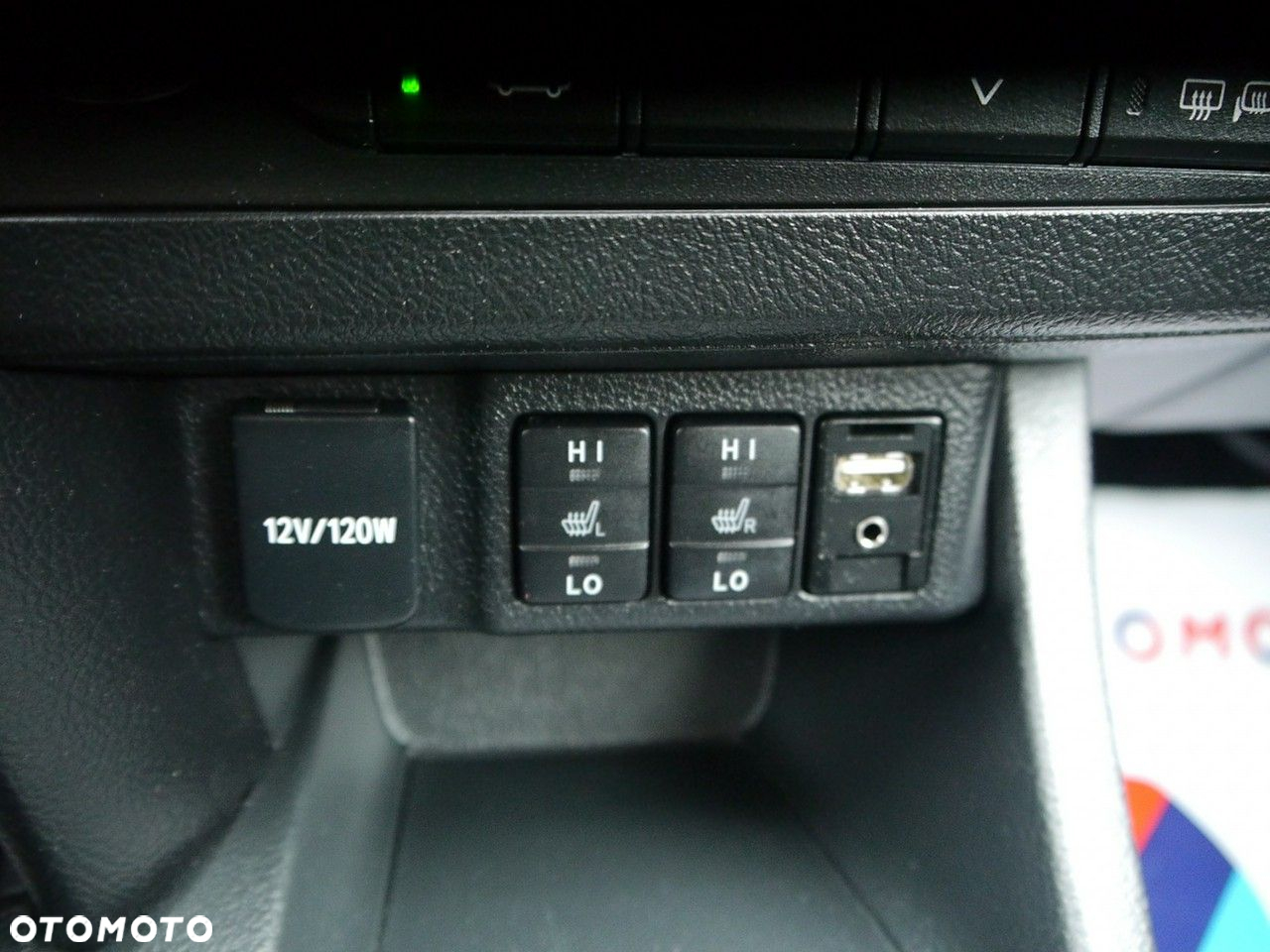Toyota Auris 2.0 D-4D Touring Sports Comfort - 32
