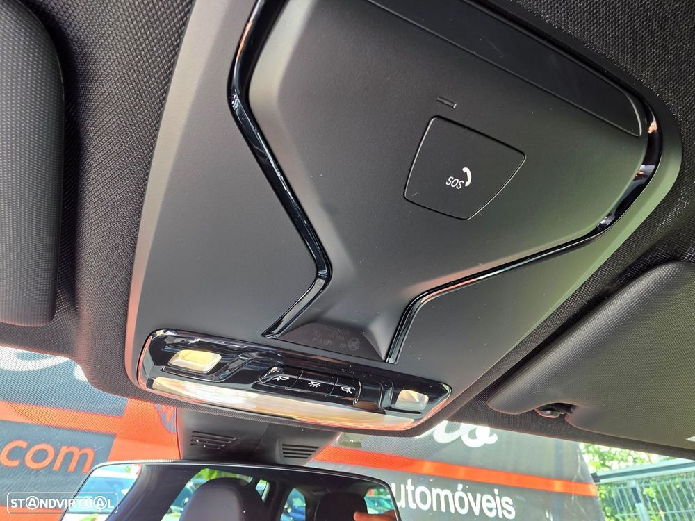 BMW 320 e Pack Desportivo M Auto - 38