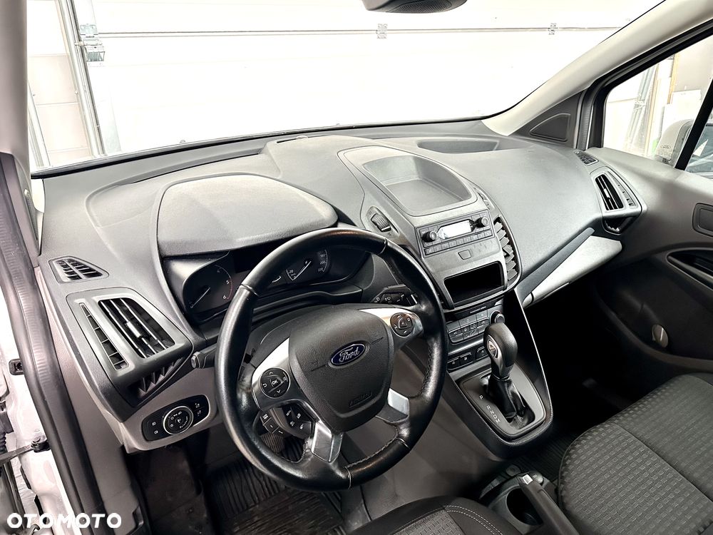 Ford Transit Connect - 13
