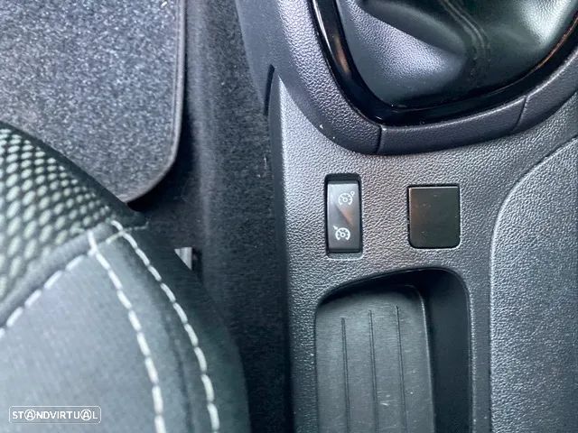 Renault Clio 0.9 TCE Dynamique S - 19