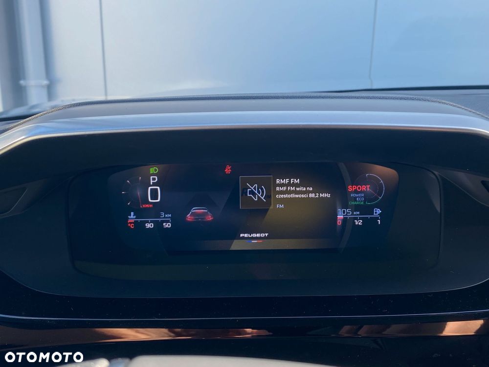 Peugeot 408 - 14