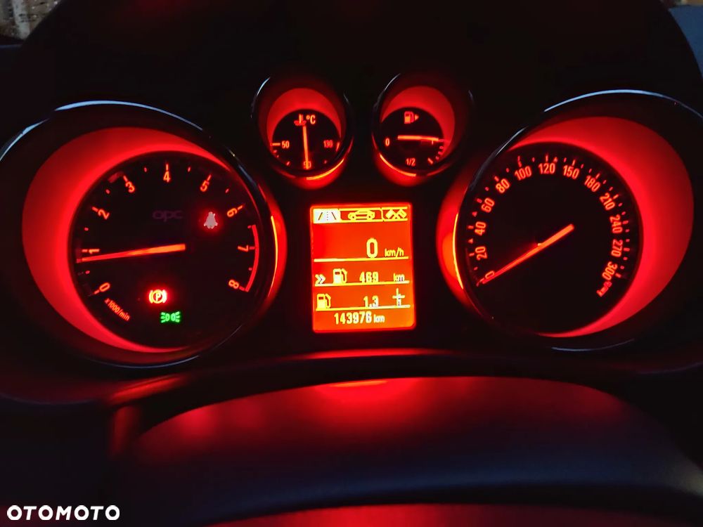 Opel Insignia - 15