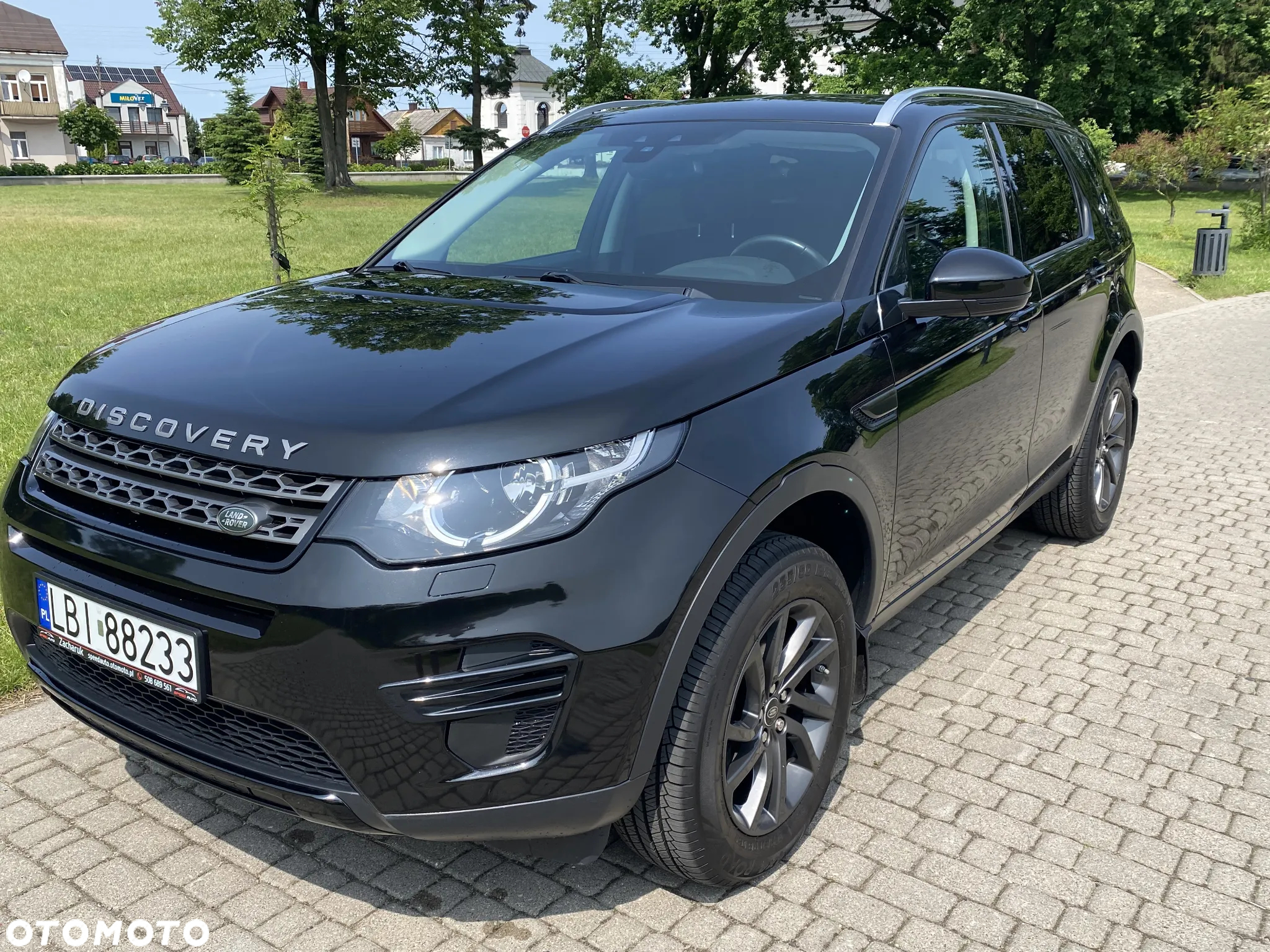 Land Rover Discovery Sport 2.0 D150 R-Dynamic SE - 11