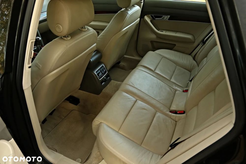 Audi A6 Avant 2.0 TDI - 31